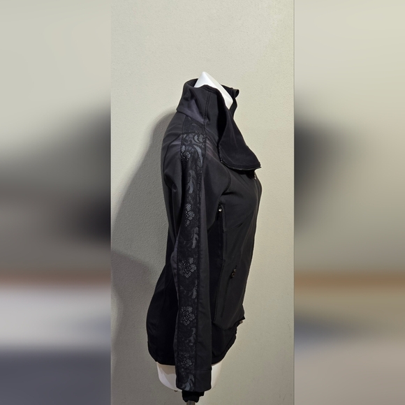 Lululemon Run: Draft Dodger Jacket Women's Size 4 - Picture 5 of 11
